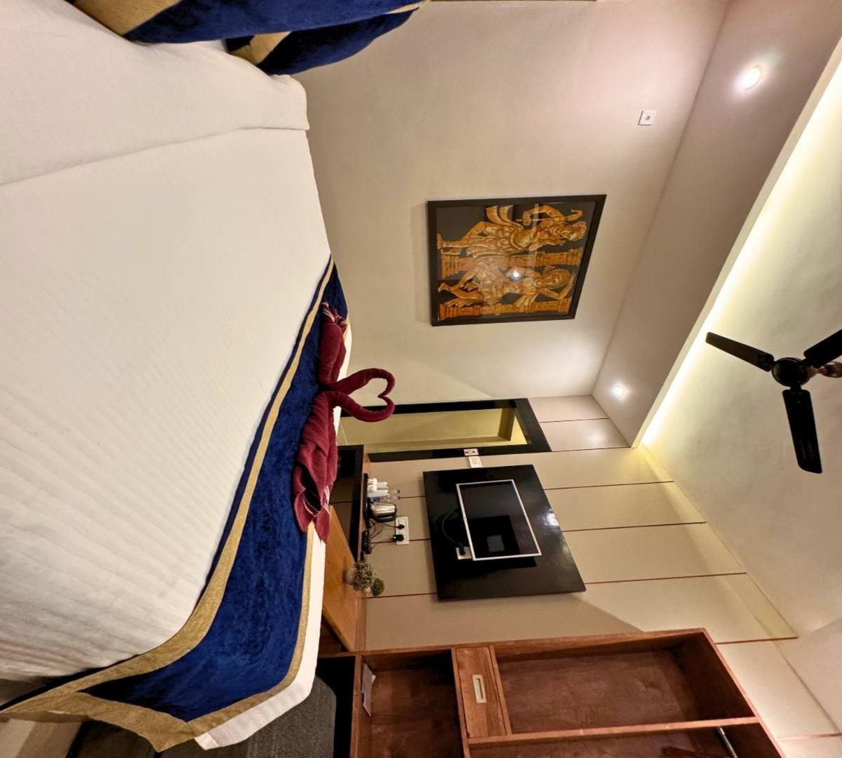 Hotel Runway Inn Pura Raghunāth Dış mekan fotoğraf